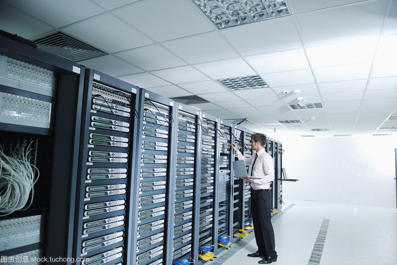 细缆连世界 计算机网络系统工程服务的现代意义与青年担当